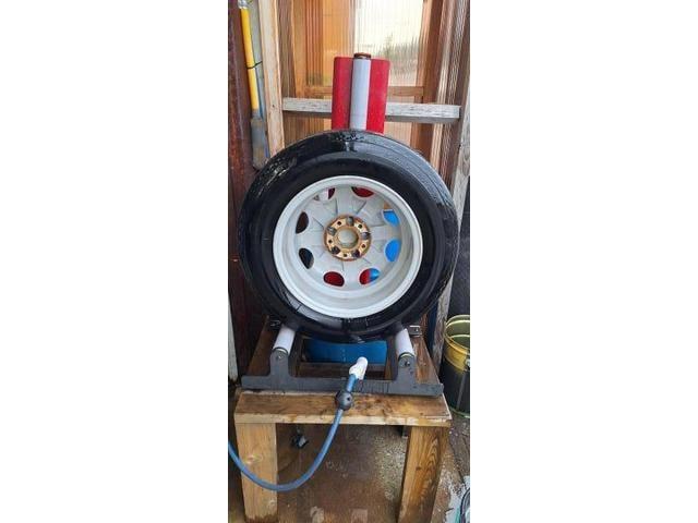 メルセデスベンツ　E320 　タイヤ交換