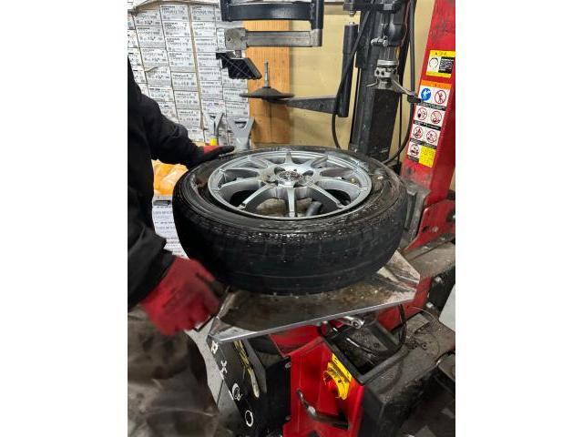 HONDA N-WGN タイヤ交換
