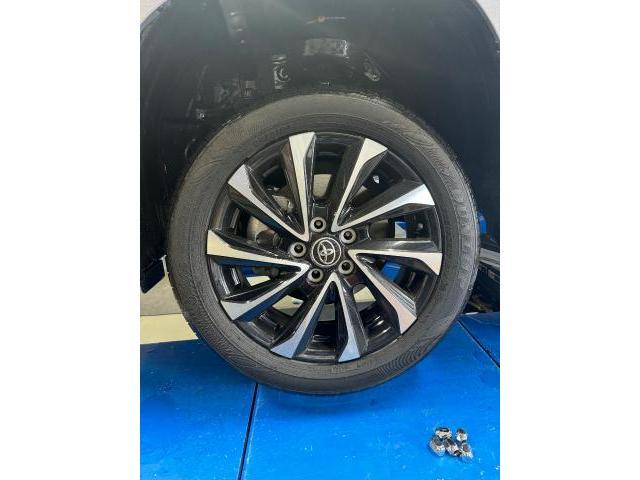 TOYOTA ノア 脱着