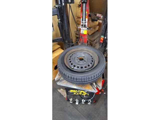 HONDA　N-BOX　タイヤ交換