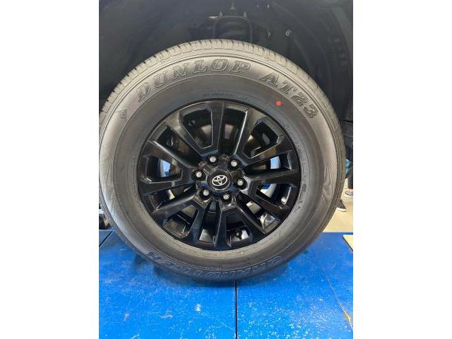 トヨタ ランドクルーザープラド タイヤ交換