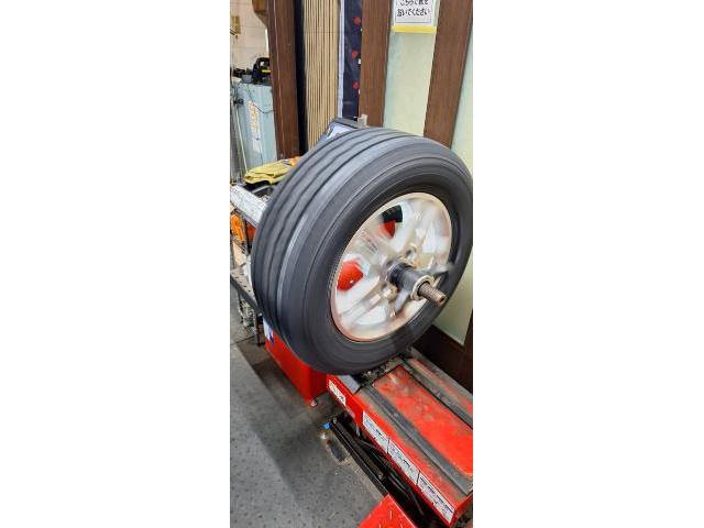 メルセデス・ベンツ Gクラス ゲレンデ タイヤ交換