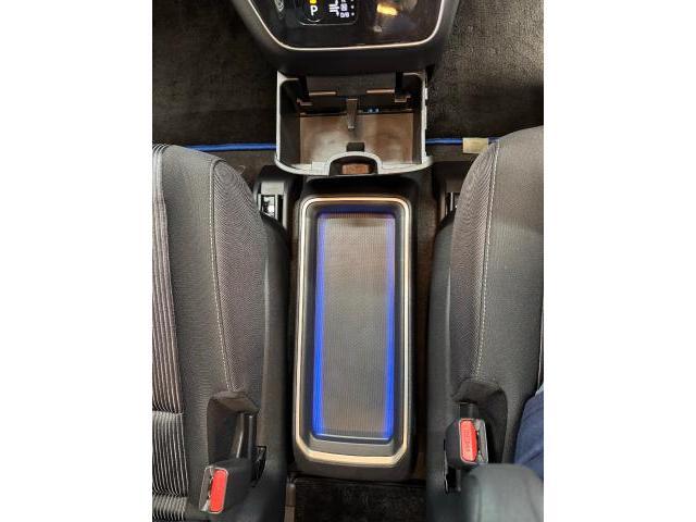 日産 セレナ 中古車販売