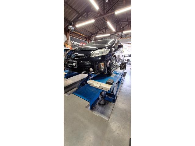 トヨタ プリウス 新品ホイールセット アライメント調整