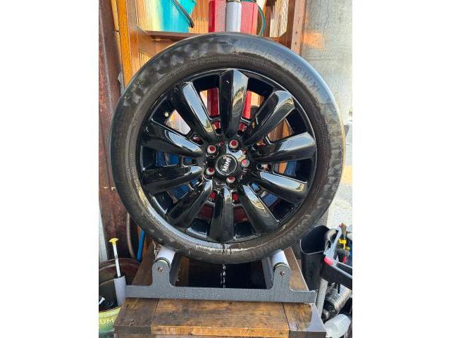 MINI COOPER タイヤ交換