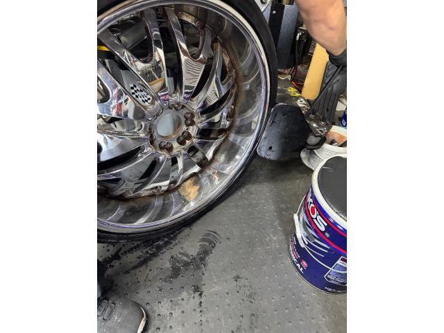 インフィニティ QX56 タイヤ交換