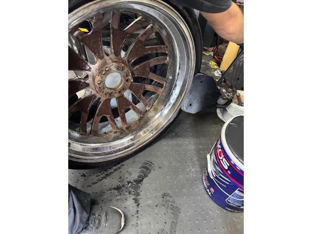 インフィニティ QX56 タイヤ交換