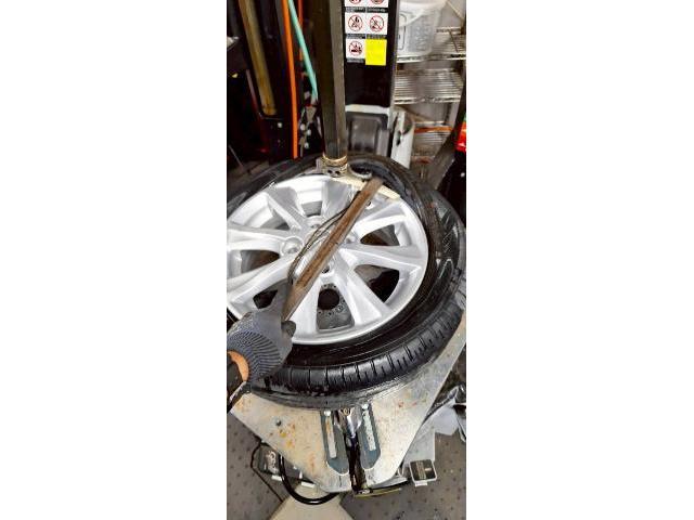 三菱    ekスペース　タイヤ交換