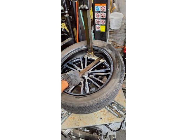 スバル ステラ タイヤ交換