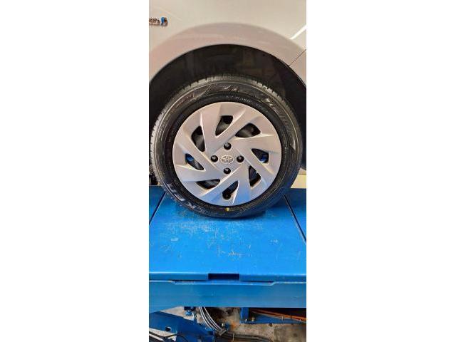 トヨタ アクア タイヤ交換