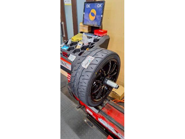 車種不明 タイヤ交換