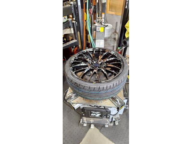 トヨタ プリウス 新品ホイールタイヤセット 取付