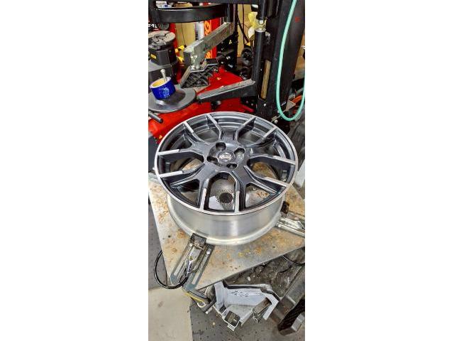 日産 ノート タイヤ交換