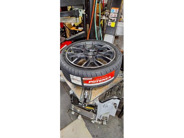 日産 ノート タイヤ交換