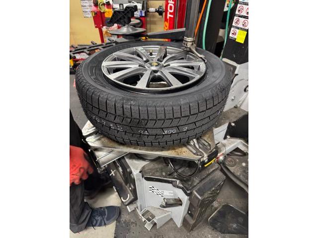 トヨタ クラウン タイヤ交換