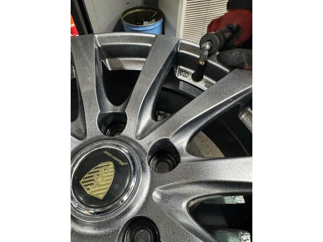 トヨタ クラウン タイヤ交換