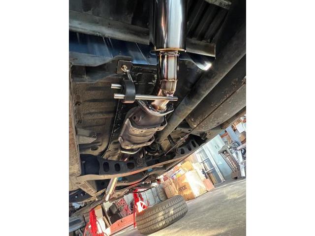 日産　ダットサントラック　マフラー加工