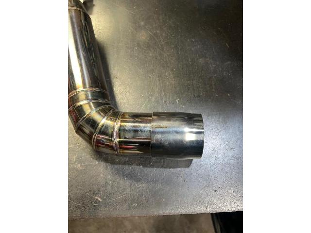 日産　ダットサントラック　マフラー加工