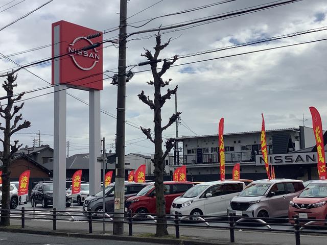 愛知日産自動車（株）　稲沢センター(1枚目)