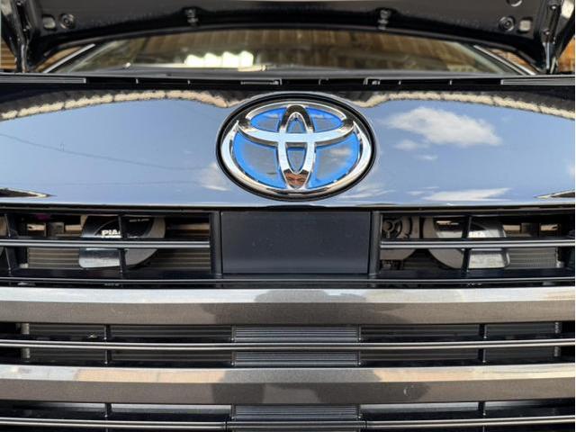 トヨタ　ヴォクシー　ホーン交換