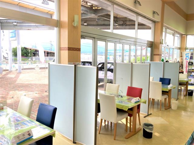ネッツトヨタ三重株式会社 ユーカーステージ四日市(4枚目)