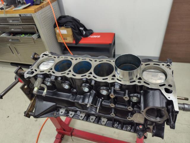 日産　スカイライン　ＧＴ-Ｒ　エンジンミッション同時オーバーホール　N1ブロック　新品クランク　鍛造ピストンコンロッド　LINKG4X,、現車セッティング等々盛りだくさん　メンテナンス名古屋市西区