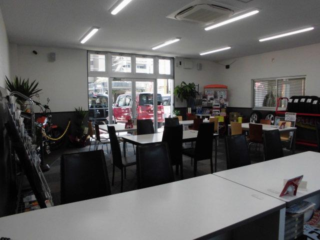 (有)ロードカンパニー GC名古屋西店(3枚目)