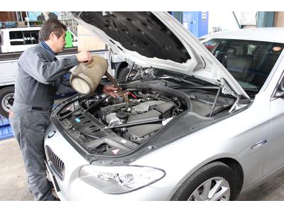 【国産車・輸入車問わず整備いたします】