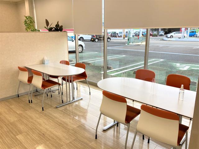 三重トヨタ自動車株式会社 U-Carフィールド 伊勢店(0枚目)