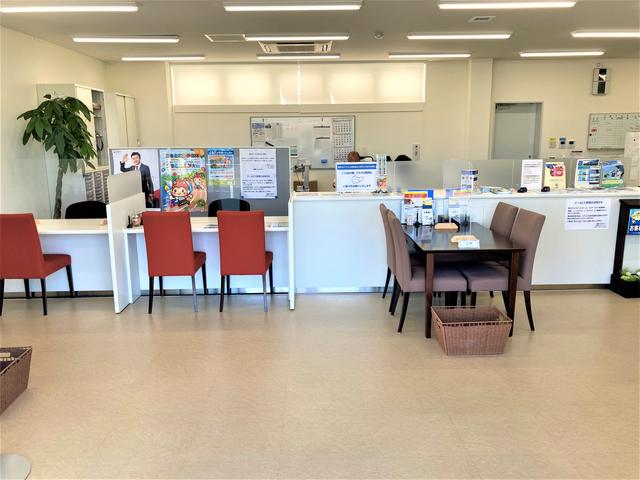 三重スバル自動車(株) カースポット四日市(4枚目)