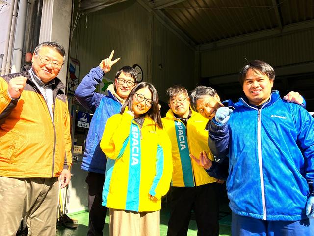 中部運輸局指定工場　（株）成菱自動車