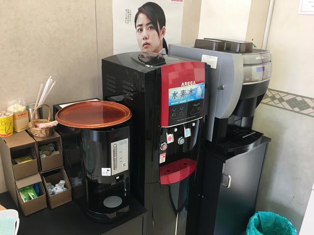 スタッフ紹介2