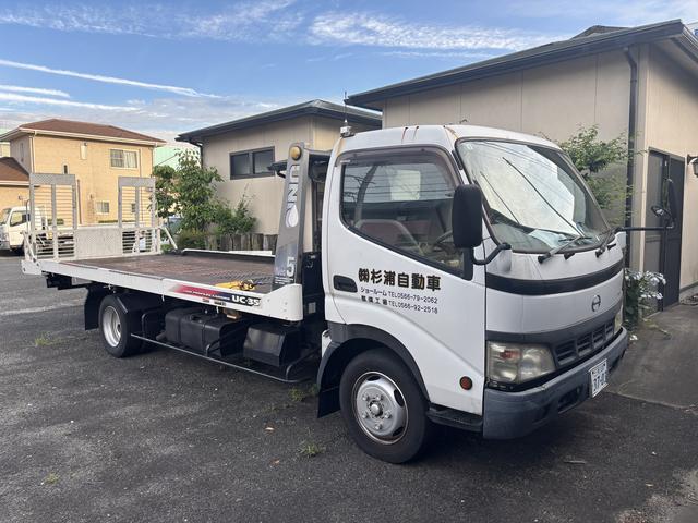 スタッフ紹介2