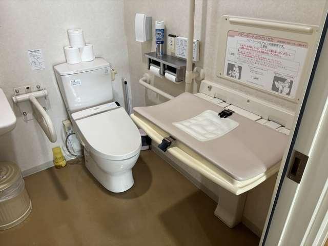 愛知トヨタ自動車 キャラット小牧店(6枚目)