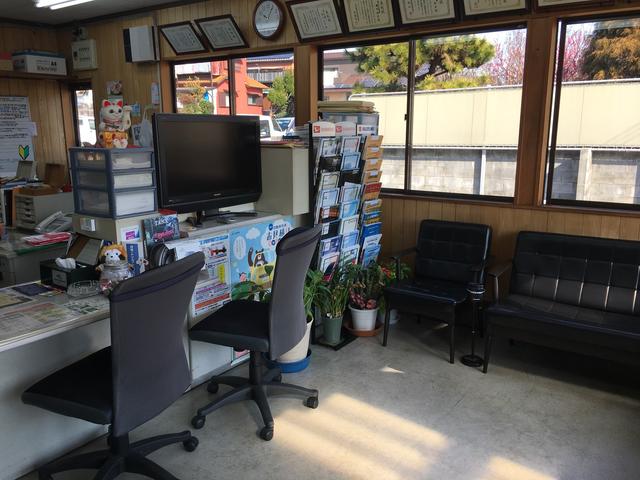 株式会社　東和自動車15