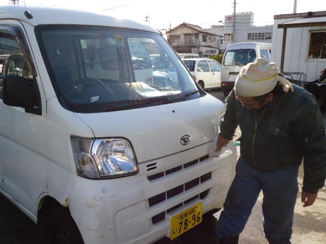 スタッフ紹介1