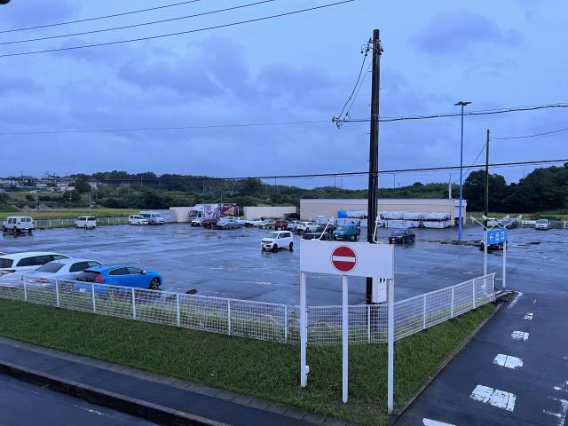 車と台風と、、、東郷町　日進市　長久手市　名古屋市