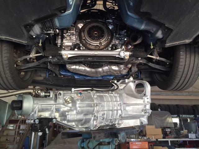 BRZとレガシーの作業