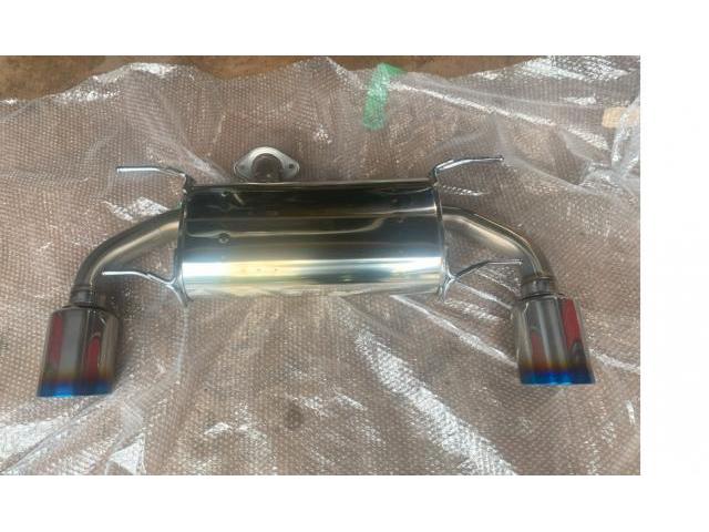 トヨタ　ＧＲ８６　サスペンション・足回りパーツ、マフラー取付