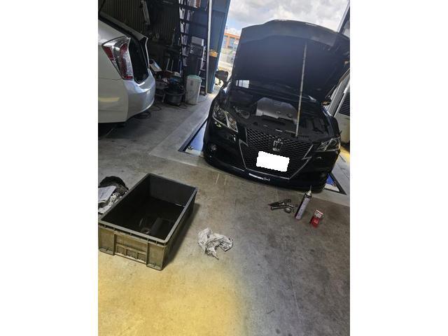 トヨタ　クラウン　電装系修理板金・外装補修保険修理　ローダウン積載車完備　レッカーレンタカー完備代車１５台岡崎市愛知県三河尾張名古屋豊田市安城市西尾市碧南市蒲郡市豊橋市浜松市みよし東郷町小牧市刈谷市大府市東海市一宮市豊川