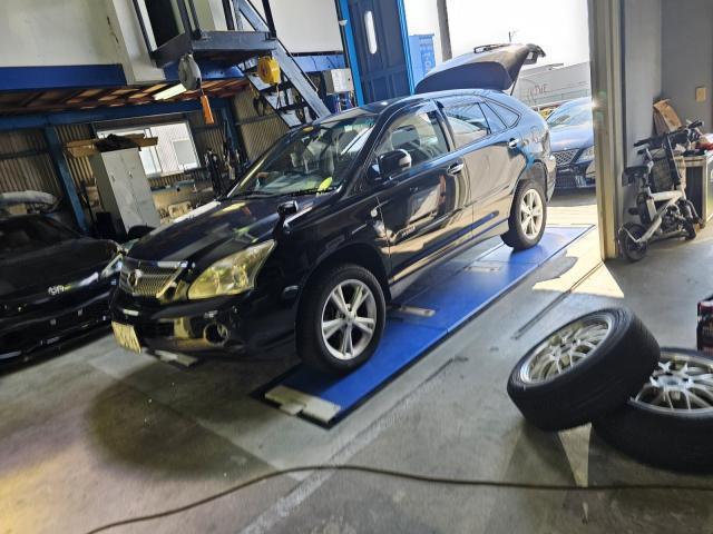 トヨタ　ハリアー　ボディ補強パーツ取付板金・外装補修保険修理　ローダウン積載車完備　レッカーレンタカー完備代車１５台岡崎市愛知県三河尾張名古屋豊田市安城市西尾市碧南市蒲郡市豊橋市浜松市みよし東郷町小牧市刈谷市大府市東海市一宮市豊川