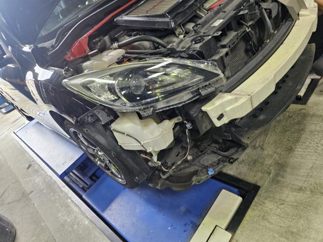 マツダ　アクセラスポーツ　外装品・エアロパーツ取付電装系修理板金・外装補修保険修理　ローダウン積載車完備　レッカーレンタカー完備代車１５台岡崎市愛知県三河尾張名古屋豊田市安城市西尾市碧南市蒲郡市豊橋市浜松市みよし東郷町小牧市刈谷市大府市東海