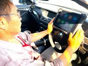 診断機で状態をチェックし・・・