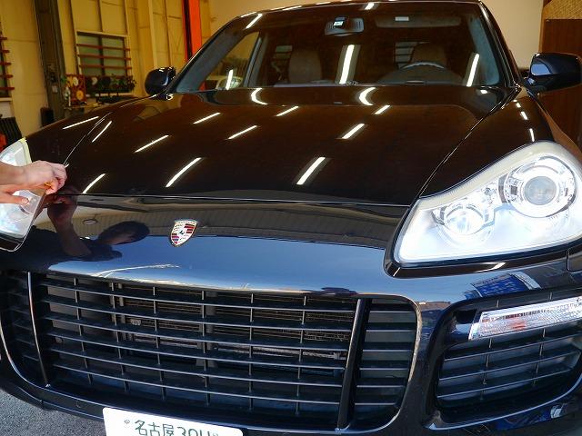 ポルシェ　カイエン　ヘッドライト　くもり　綺麗　コーティング　外車輸入車修理整備販売　名古屋市天白区名東守山緑東郷町日進豊田昭和北あま市甚目寺蟹江春日井市尾張旭市中区北西東南瑞穂熱田港中川中村長久手豊川豊明刈谷知多東海岐阜三重
