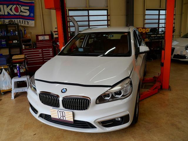 一宮市　BMW　２シリーズ　218i エンジンオイル交換　フィルター交換　テスター　リセット　警告　交換時期　サービス　インターバル　リセット　名古屋市天白区　外車輸入車　安い
