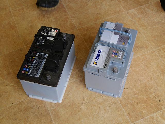 千種区　ゴルフ　Ⅶ　7　ヴァリアント　フォルクスワーゲン　車　バッテリー交換　バックアップ　交換　メモリー　登録　ＡＧＭバッテリー　名古屋市天白区　外車輸入車　安い　