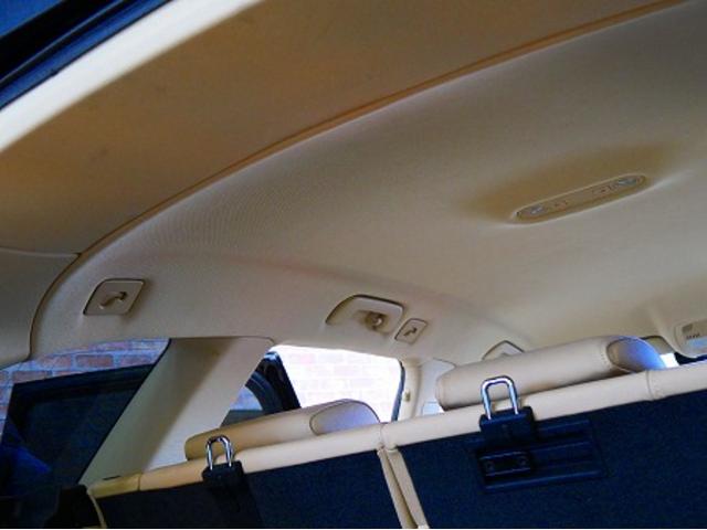 名古屋市　天白区　緑区　名東区　守山区　昭和区　瑞穂区　AUDI　アウディ　Ａ４アバント　8K　天井　天張り　布　生地　垂れ　浮き　剥がれ　張替　アウディ　ルーフライニング　ルーフ　内装補修・修理　外車　輸入車　無料代車