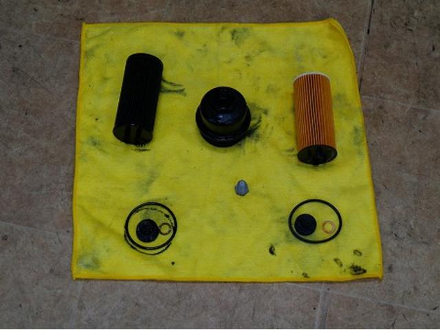 名古屋市　天白区　ＢＭＷ　Ｘ１　ディーゼル車用(オイル交換)　ワコーズ　ユーロツーリング　認証規格オイル　BMW　ディーゼル　外車　輸入車　ロングライフ　エンジンオイル　オイル交換　エレメント交換　安い