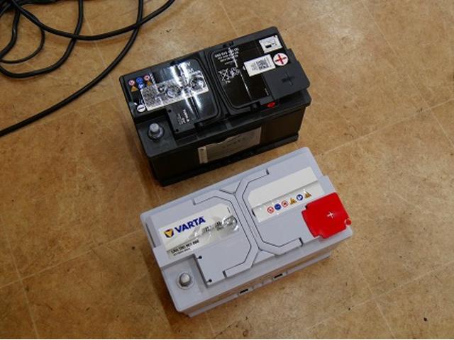 名古屋市　天白区　バッテリー交換　アウディ　Ａ５スポーツバック　電装系修理　持ち込み　名古屋市　天白区　外車　輸入車　整備　メンテナンス　修理　AGMバッテリー　バッテリー上がり　交換