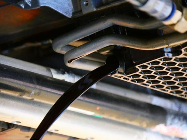 名古屋市　千種区　名古屋市　天白区　ポルシェ　マカン　ガソリン車用(オイル交換)　プロステージS　ユーロツーリング　ワコーズ　外車　輸入車　エレメント　オイル交換　エンジンオイル交換　安い